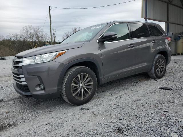 TOYOTA HIGHLANDER 2017 with VIN 5TDKZRFH0HS522877 - Photo from auction