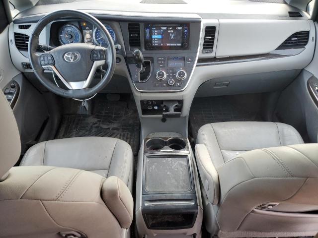 Photo 8 from auction – 2017 TOYOTA SIENNA XLE with VIN 5TDDZ3DC4HS154149