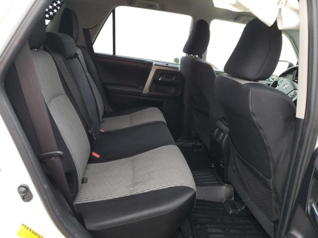 Photo 11 from auction – 2015 TOYOTA 4RUNNER SR with VIN JTEZU5JR8F5097655