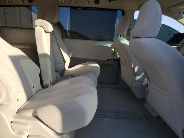 Photo 11 from auction – 2011 TOYOTA SIENNA LE with VIN 5TDKK3DCXBS047478