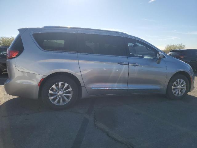 Photo 3 from auction – 2019 CHRYSLER PACIFICA T with VIN 2C4RC1BG1KR732399