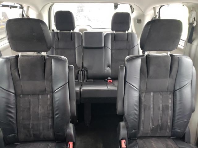 Photo 10 from auction – 2016 CHRYSLER TOWN & COU with VIN 2C4RC1JG3GR104871