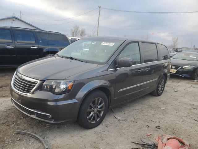 CHRYSLER TOWN & COU 2015 with VIN 2C4RC1HG3FR755308 - Photo from auction