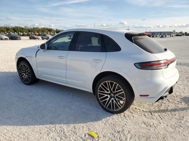 Фото 2 с аукциона – 2024 PORSCHE MACAN BASE с VIN WP1AA2A51RLB19354