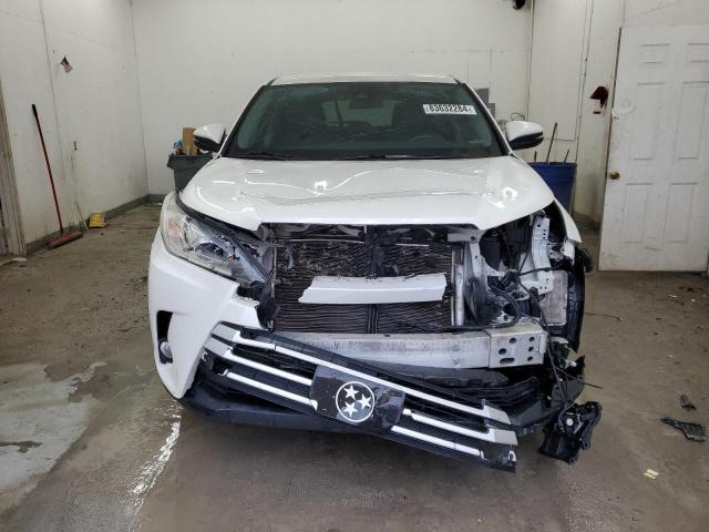 Photo 5 from auction – 2019 TOYOTA HIGHLANDER with VIN 5TDBZRFH3KS913769