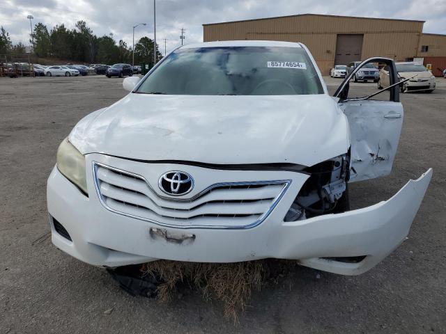 Photo 5 from auction – 2011 TOYOTA CAMRY BASE with VIN 4T1BF3EK6BU639252