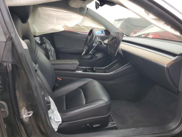 Photo 7 from auction – 2018 TESLA MODEL 3 with VIN 5YJ3E1EB0JF082698