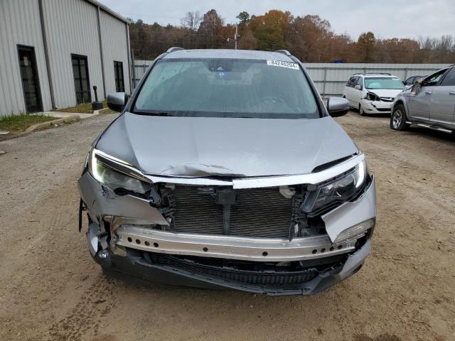 Photo 5 from auction – 2016 HONDA PILOT ELIT with VIN 5FNYF6H03GB125062