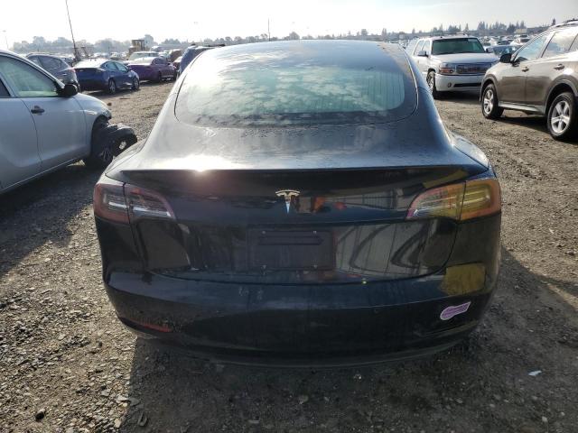Photo 6 from auction – 2018 TESLA MODEL 3 with VIN 5YJ3E1EA4JF172072