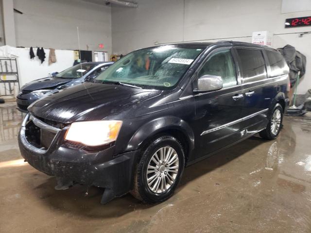 CHRYSLER TOWN & COU 2013 with VIN 2C4RC1CG7DR590139 - Photo from auction