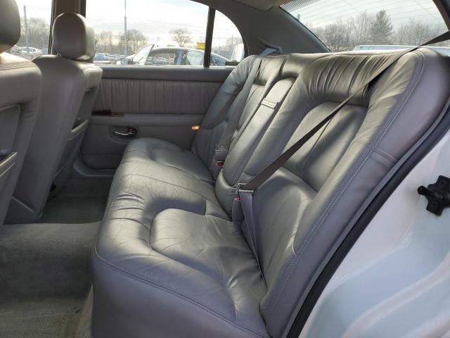 Photo 10 from auction – 2000 BUICK PARK AVENU with VIN 1G4CW52K6Y4112907