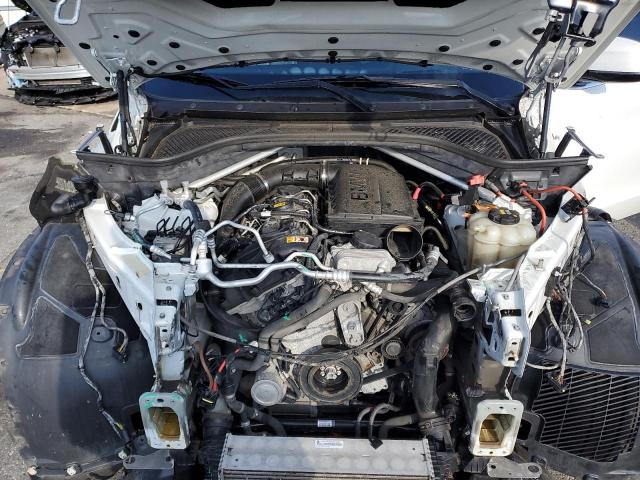 Фото 12 с аукциона – 2018 BMW X5 XDRIVE3 с VIN 5UXKR0C53JL074792
