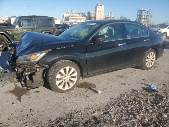 HONDA ACCORD EXL 2015 with VIN 1HGCR3F82FA001561 - Photo from auction