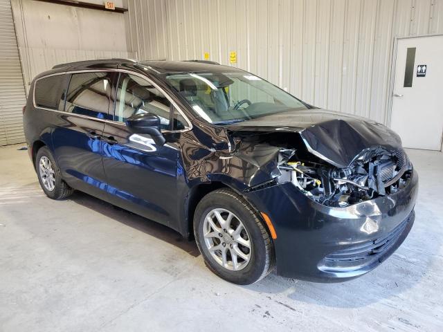 Photo 4 from auction – 2020 CHRYSLER VOYAGER LX with VIN 2C4RC1DG8LR265075
