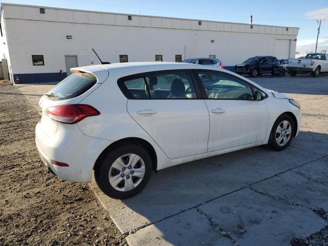 Photo 3 from auction – 2017 KIA FORTE LX with VIN KNAFK5A88H5675726