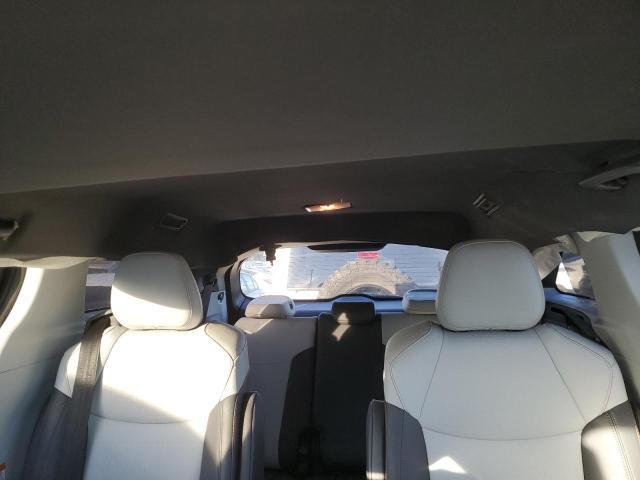 Photo 10 from auction – 2021 TOYOTA SIENNA XSE with VIN 5TDDSKFC0MS031311