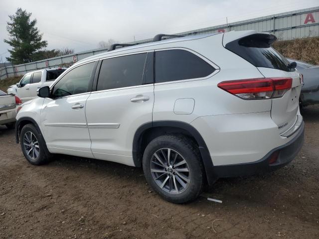 Photo 2 from auction – 2017 TOYOTA HIGHLANDER with VIN 5TDJZRFH5HS425797