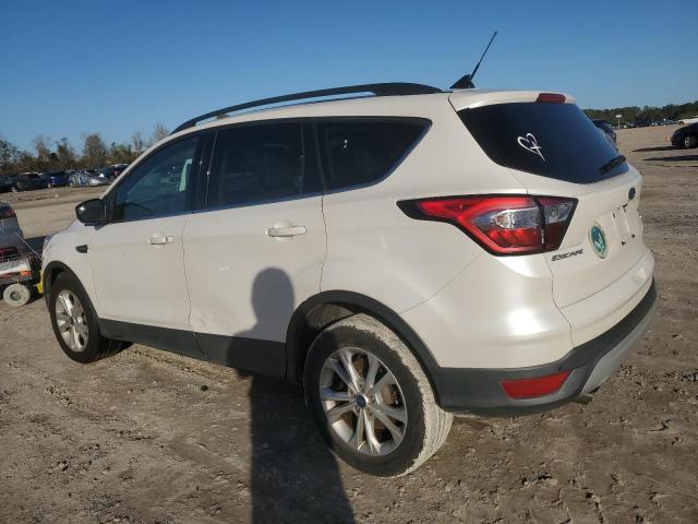 Photo 2 from auction – 2018 FORD ESCAPE SEL with VIN 1FMCU0HD5JUB73933