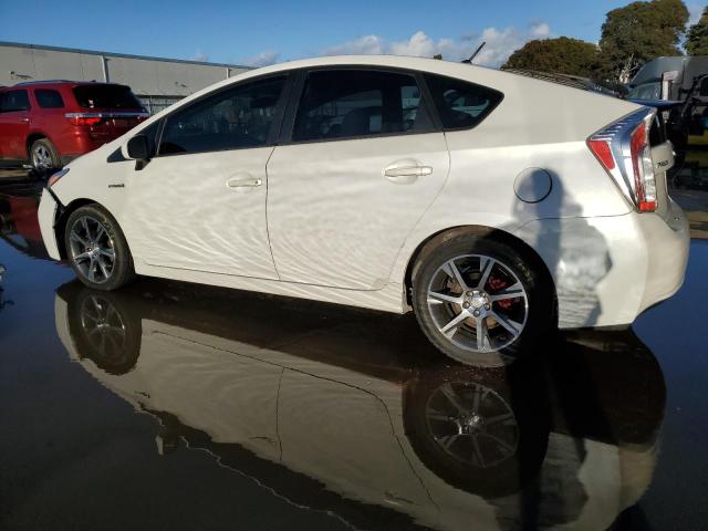 Photo 2 from auction – 2013 TOYOTA PRIUS with VIN JTDKN3DU7D0346514