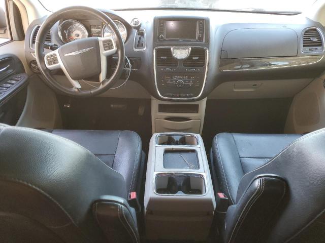 Photo 8 from auction – 2016 CHRYSLER TOWN & COU with VIN 2C4RC1BG8GR229721