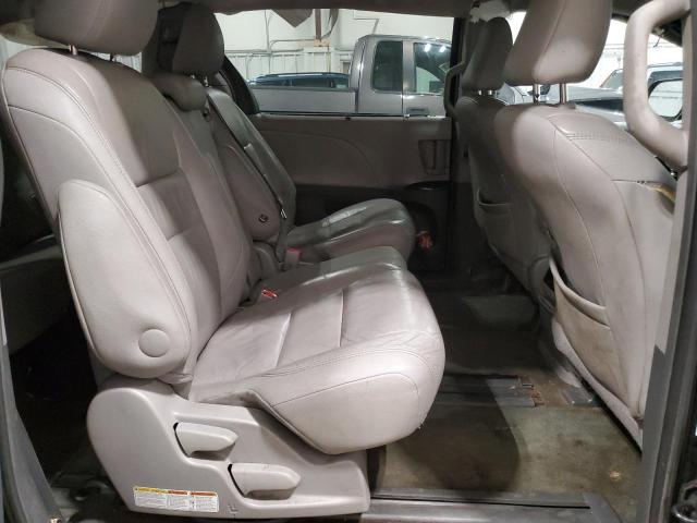Photo 11 from auction – 2016 TOYOTA SIENNA XLE with VIN 5TDYK3DC3GS712545