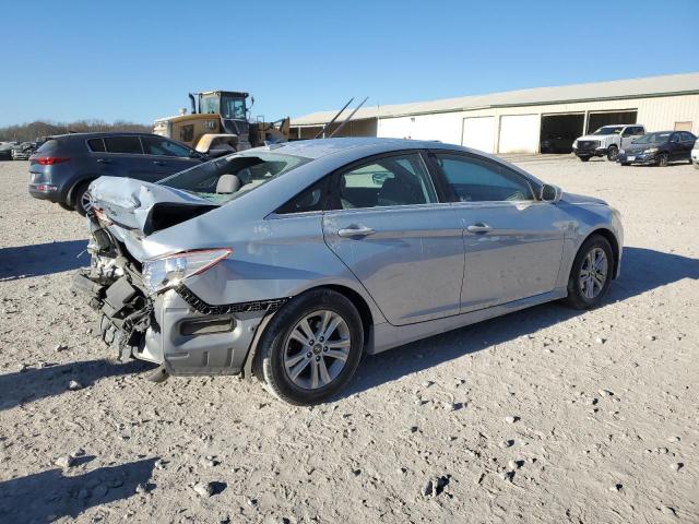 Photo 3 from auction – 2014 HYUNDAI SONATA GLS with VIN 5NPEB4AC3EH891427