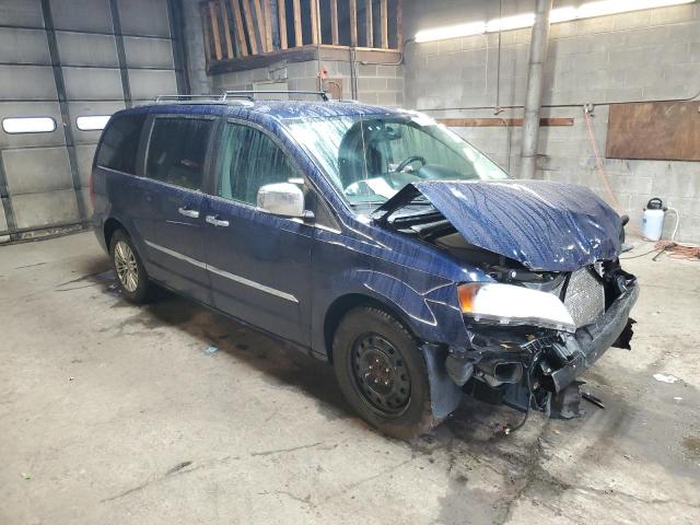 Photo 4 from auction – 2015 CHRYSLER TOWN & COU with VIN 2C4RC1CG2FR699708