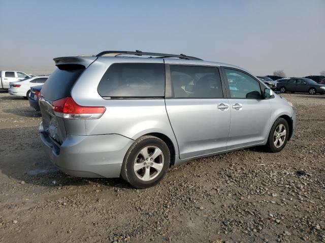 Photo 3 from auction – 2012 TOYOTA SIENNA LE with VIN 5TDKK3DC6CS268643