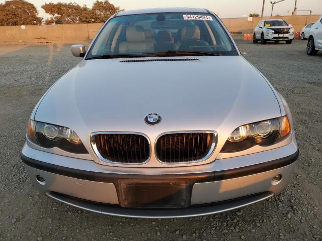 Photo 5 from auction – 2004 BMW 325 I with VIN WBAEV334X4KW15380