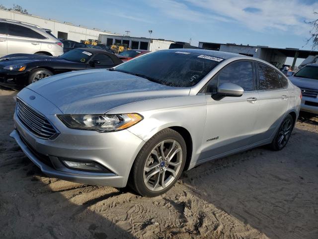 FORD FUSION SE 2017 with VIN 3FA6P0LU4HR217332 - Photo from auction