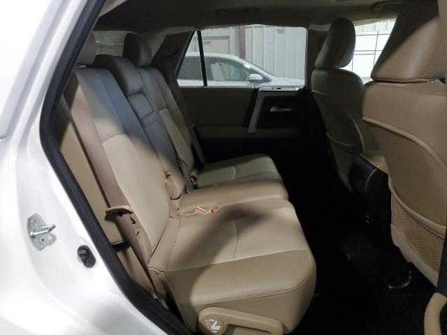 Photo 11 from auction – 2016 TOYOTA 4RUNNER SR with VIN JTEBU5JR9G5336097