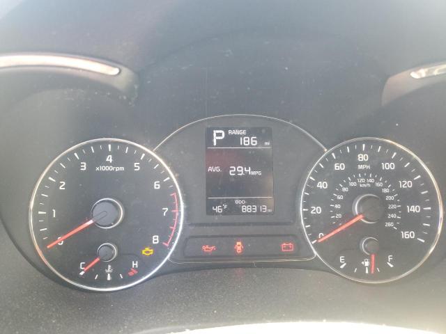 Photo 9 from auction – 2018 KIA FORTE LX with VIN 3KPFK4A73JE190831