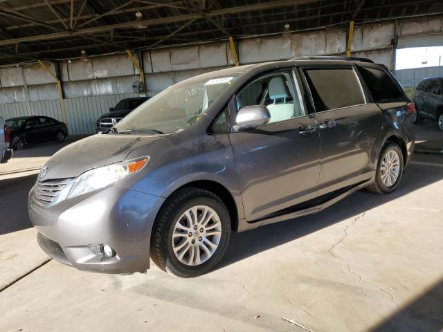 Photo 1 from auction – 2017 TOYOTA SIENNA XLE with VIN 5TDYZ3DC3HS899444