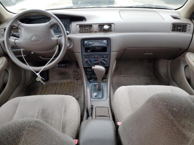 Photo 8 from auction – 2000 TOYOTA CAMRY LE with VIN 4T1BF22K4YU093347