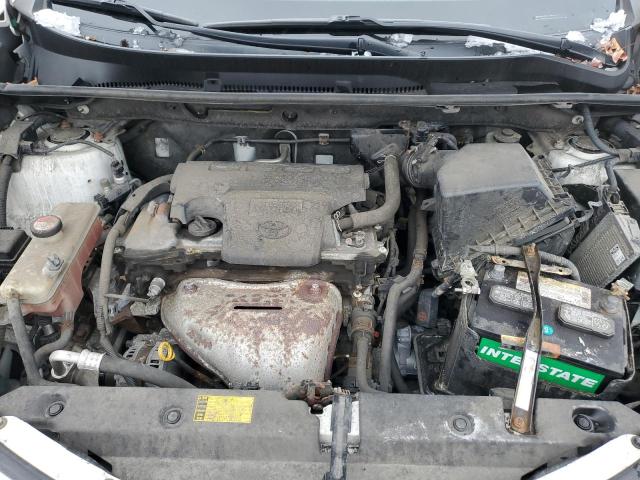 Photo 12 from auction – 2015 TOYOTA RAV4 XLE with VIN JTMRFREVXFD130321