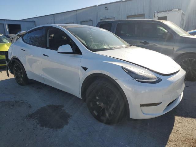 Снимка 4 от търг – 2023 TESLA MODEL Y с VIN 7SAYGDEE9PA044407