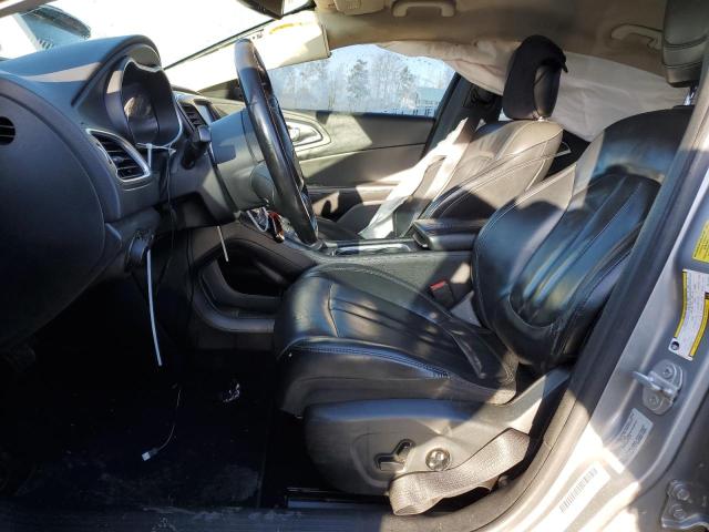 Photo 7 from auction – 2016 CHRYSLER 200 LIMITE with VIN 1C3CCCAB7GN175272