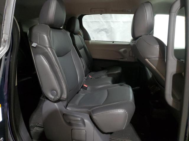 Photo 11 from auction – 2021 TOYOTA SIENNA LE with VIN 5TDKRKEC3MS054277
