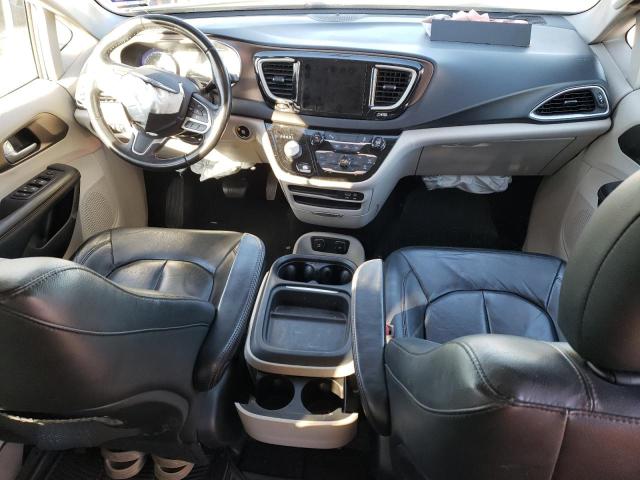 Photo 8 from auction – 2017 CHRYSLER PACIFICA T with VIN 2C4RC1BG1HR575997