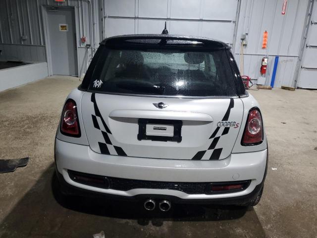Photo 6 from auction – 2012 MINI COOPER S with VIN WMWSV3C56CTY28413