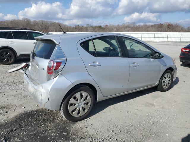 Photo 3 from auction – 2013 TOYOTA PRIUS C with VIN JTDKDTB34D1548718