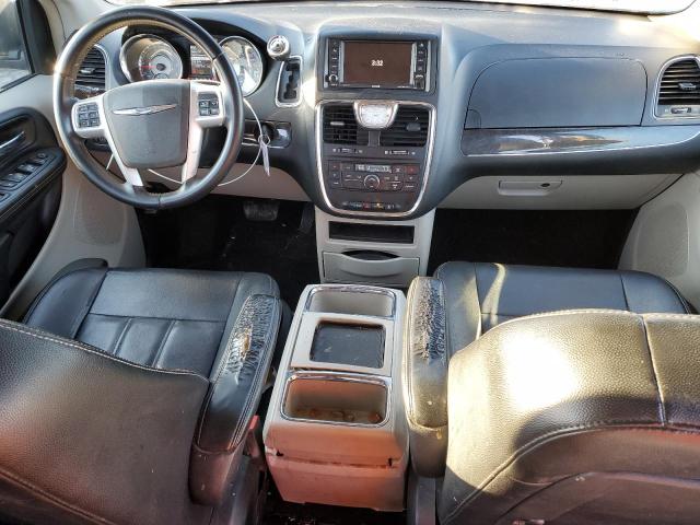 Photo 8 from auction – 2016 CHRYSLER TOWN & COU with VIN 2C4RC1BG7GR293376