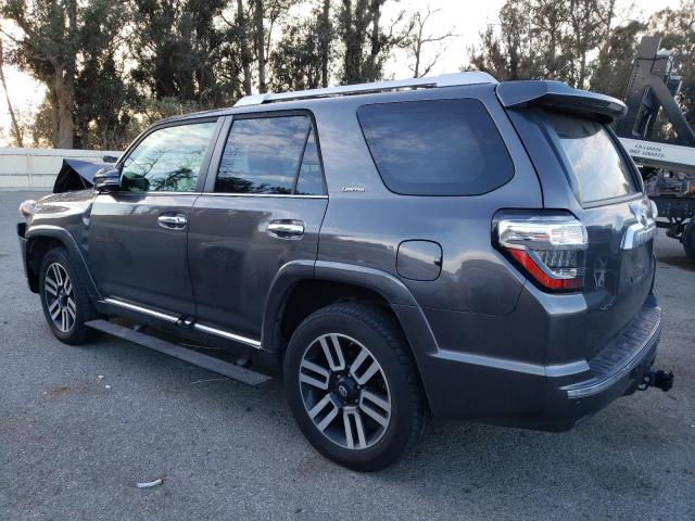 Photo 2 from auction – 2020 TOYOTA 4RUNNER SR with VIN JTEBU5JR0L5779846