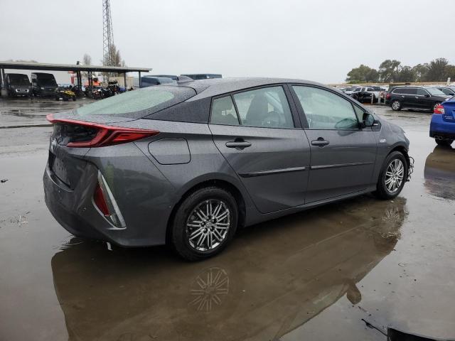 Photo 3 from auction – 2017 TOYOTA PRIUS PRIM with VIN JTDKARFP0H3066654