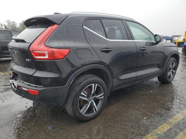 Photo 3 from auction – 2023 VOLVO XC40 PLUS with VIN YV4L12UE2P2041933