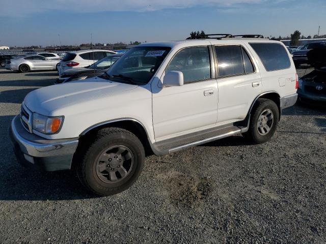 TOYOTA 4RUNNER SR 2000 with VIN JT3GN86RXY0163405 - Photo from auction