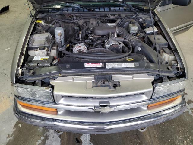 Photo 12 from auction – 2001 CHEVROLET BLAZER with VIN 1GNDT13W412179364