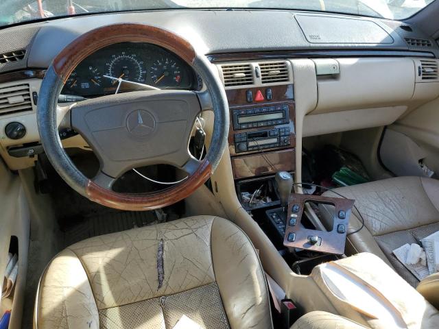 Photo 8 from auction – 1997 MERCEDES-BENZ E 320 with VIN WDBJF55F5VJ028552