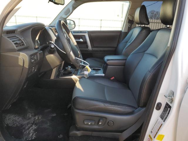 Photo 7 from auction – 2016 TOYOTA 4RUNNER SR with VIN JTEBU5JR4G5354958