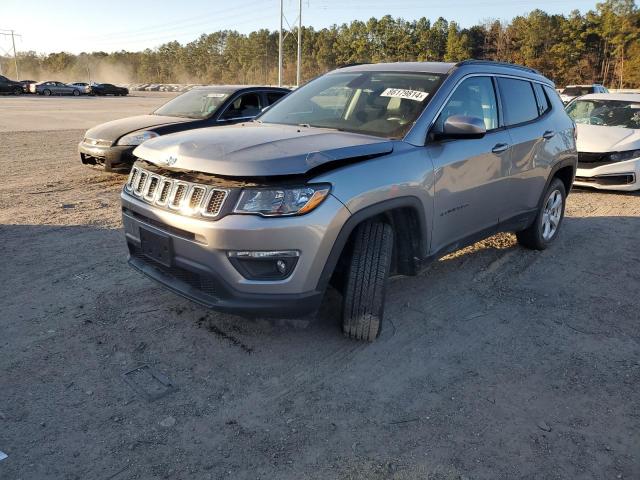 JEEP COMPASS LA 2019 с VIN 3C4NJDBB3KT733562 - Фото с аукциона
